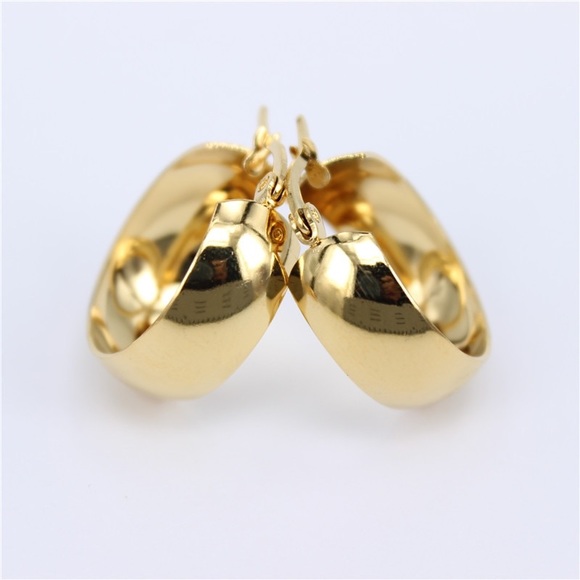 6 Pairs Gold Chunky Hoop Earrings set - Picture 5 of 11